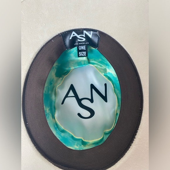 ASN hat from Anthropologie EUC - Picture 5 of 5